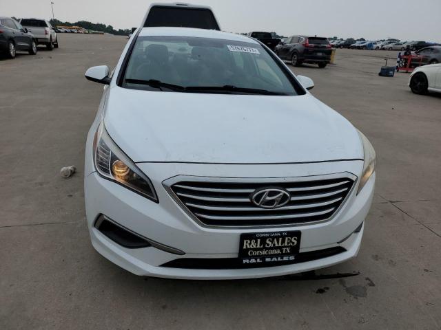 Photo 4 VIN: 5NPE24AF9GH411839 - HYUNDAI SONATA SE 