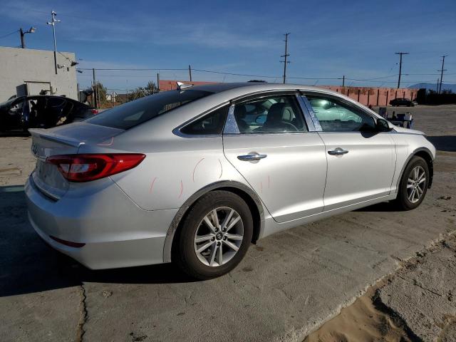 Photo 2 VIN: 5NPE24AF9GH417480 - HYUNDAI SONATA 