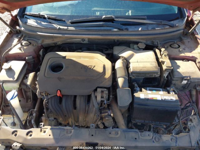 Photo 9 VIN: 5NPE24AF9GH422999 - HYUNDAI SONATA 