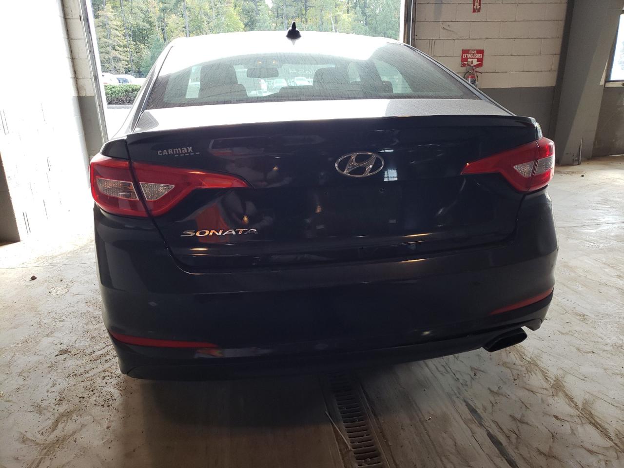 Photo 5 VIN: 5NPE24AF9HH443904 - HYUNDAI SONATA 