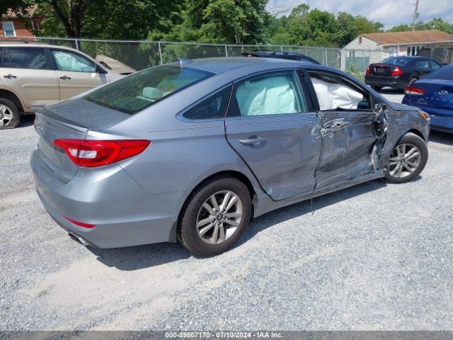 Photo 3 VIN: 5NPE24AF9HH451663 - HYUNDAI SONATA 