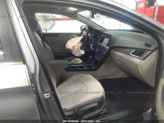 Photo 4 VIN: 5NPE24AF9HH454238 - HYUNDAI SONATA 