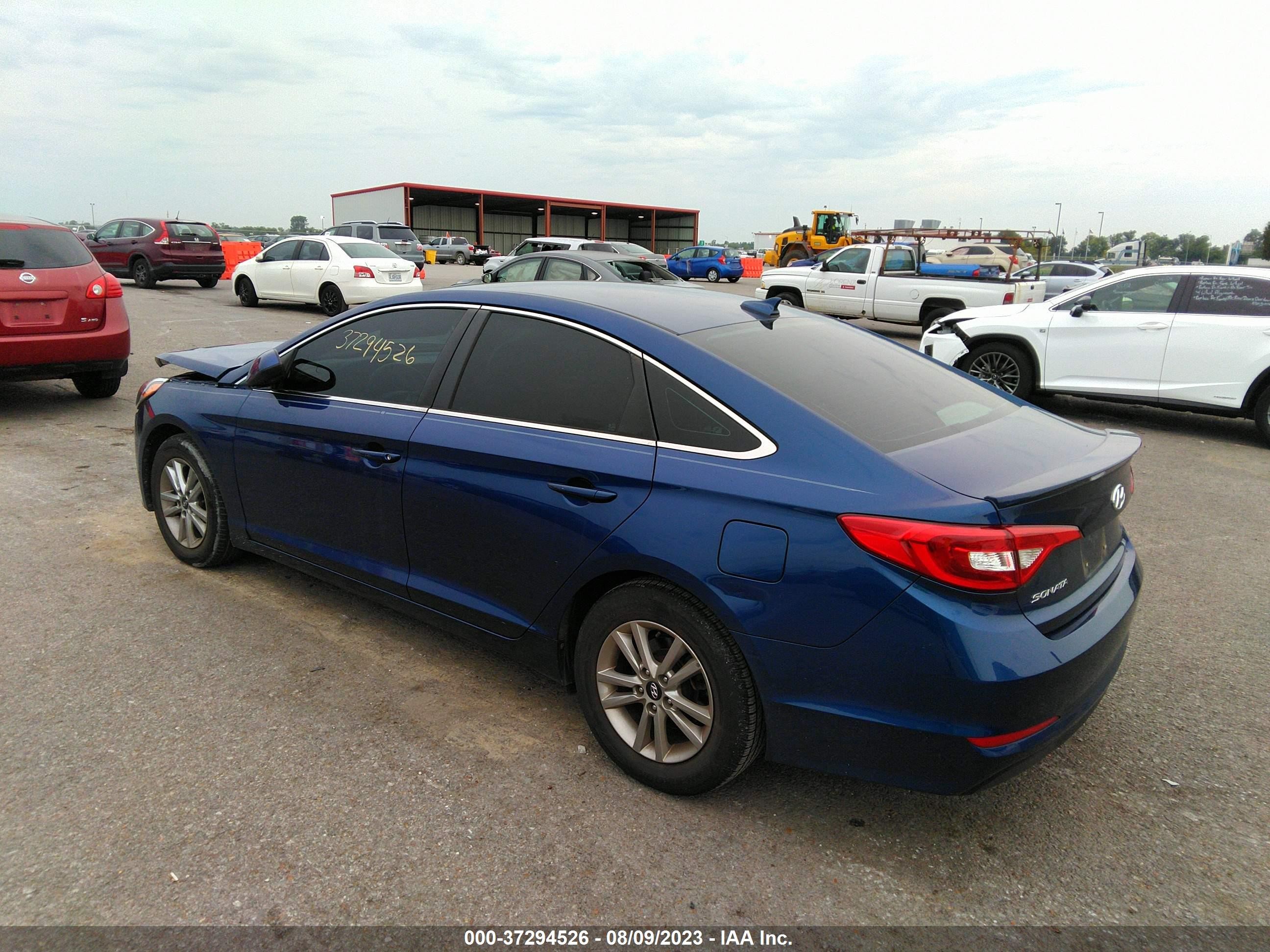 Photo 2 VIN: 5NPE24AF9HH460234 - HYUNDAI SONATA 