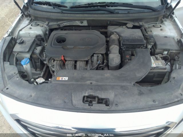 Photo 9 VIN: 5NPE24AF9HH461352 - HYUNDAI SONATA 