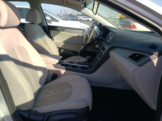 Photo 4 VIN: 5NPE24AF9HH462162 - HYUNDAI SONATA SE 