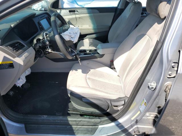 Photo 6 VIN: 5NPE24AF9HH463036 - HYUNDAI SONATA SE 