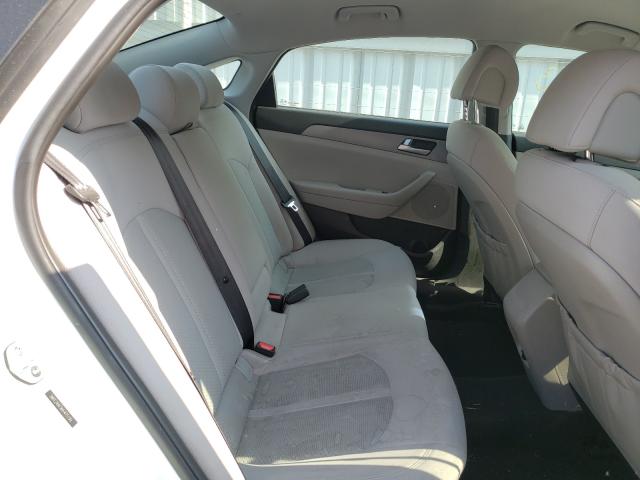 Photo 5 VIN: 5NPE24AF9HH475199 - HYUNDAI SONATA SE 