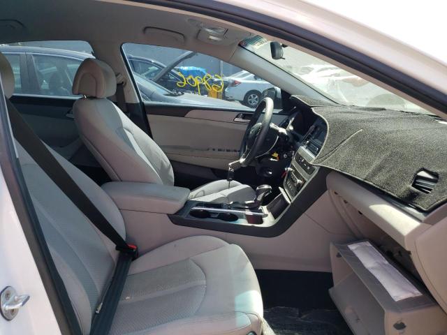 Photo 4 VIN: 5NPE24AF9HH477163 - HYUNDAI SONATA SE 