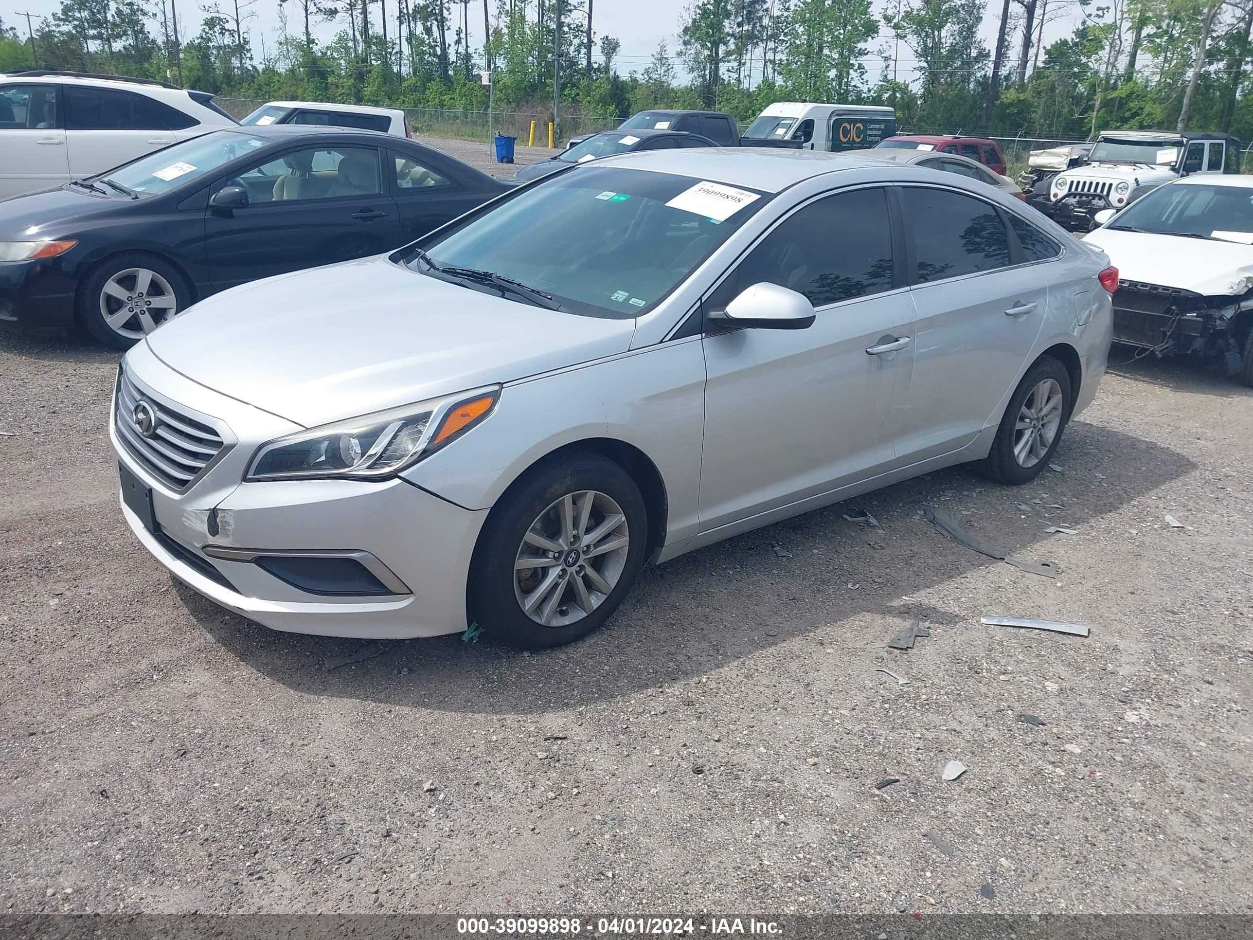 Photo 1 VIN: 5NPE24AF9HH486218 - HYUNDAI SONATA 