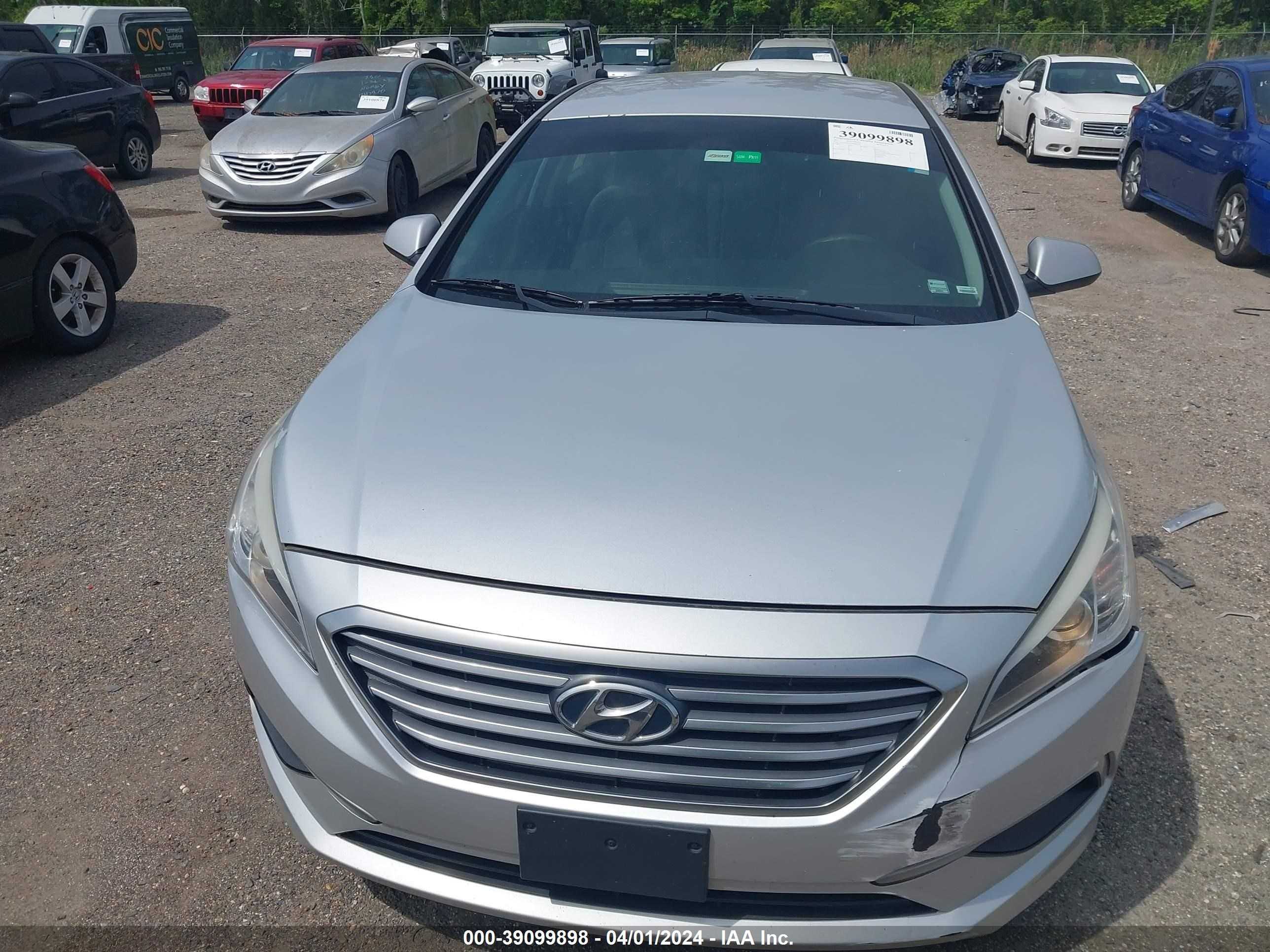 Photo 5 VIN: 5NPE24AF9HH486218 - HYUNDAI SONATA 