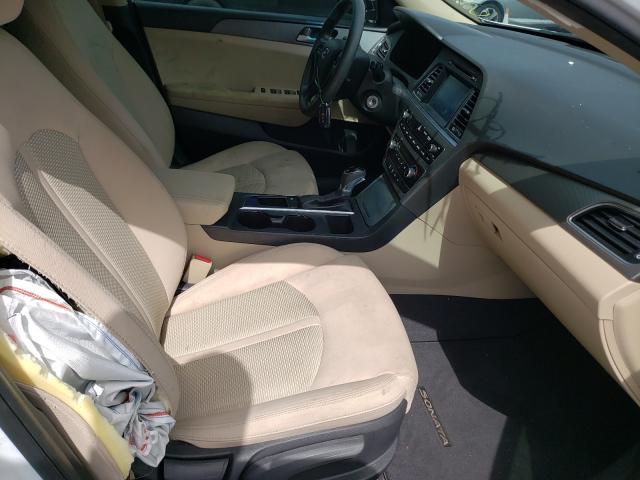 Photo 4 VIN: 5NPE24AF9HH490768 - HYUNDAI SONATA SE 