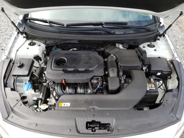 Photo 6 VIN: 5NPE24AF9HH490768 - HYUNDAI SONATA SE 