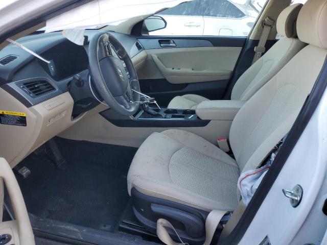 Photo 6 VIN: 5NPE24AF9HH490768 - HYUNDAI SONATA SE 