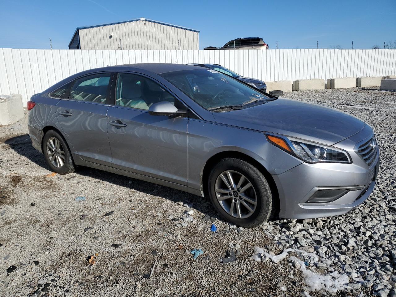 Photo 3 VIN: 5NPE24AF9HH492911 - HYUNDAI SONATA SE 