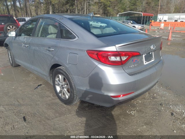 Photo 2 VIN: 5NPE24AF9HH495033 - HYUNDAI SONATA 