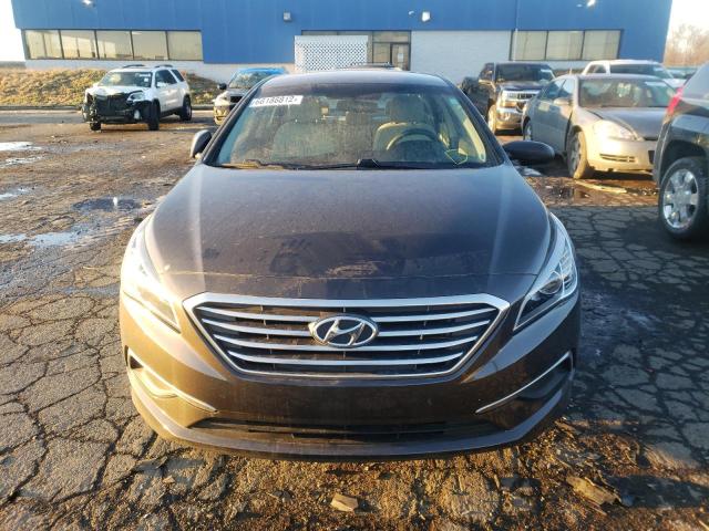 Photo 4 VIN: 5NPE24AF9HH501073 - HYUNDAI SONATA SE 