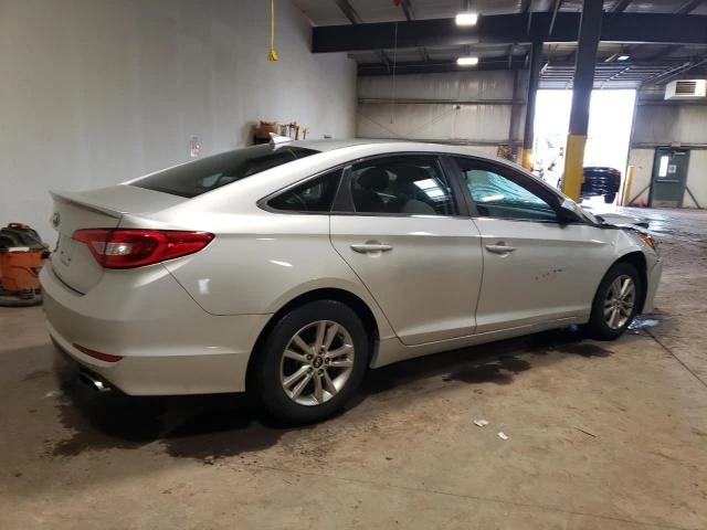 Photo 2 VIN: 5NPE24AF9HH503258 - HYUNDAI SONATA SE 