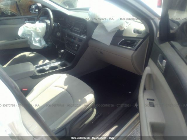 Photo 4 VIN: 5NPE24AF9HH516480 - HYUNDAI SONATA 