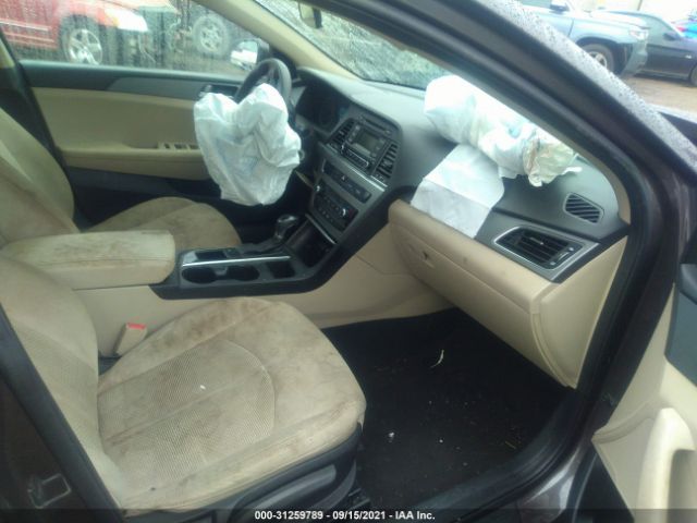 Photo 4 VIN: 5NPE24AF9HH520898 - HYUNDAI SONATA 