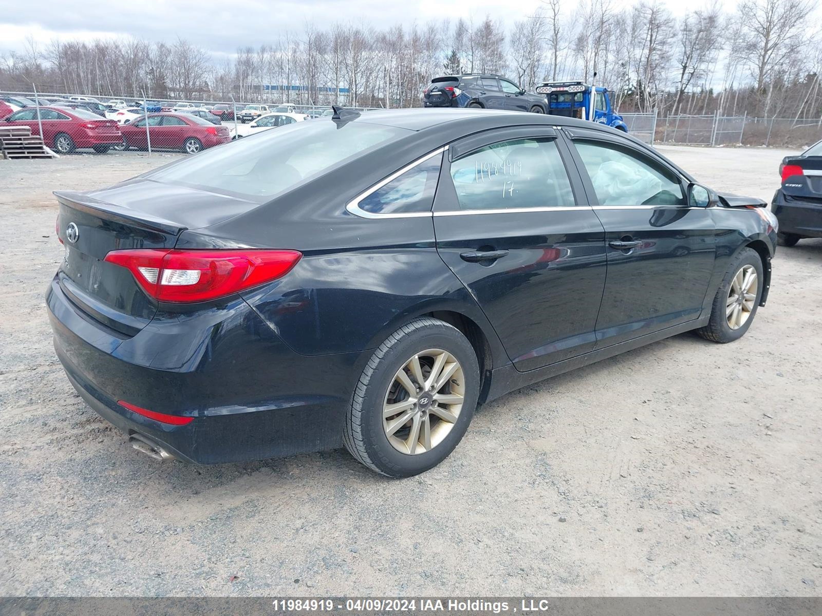 Photo 3 VIN: 5NPE24AF9HH526037 - HYUNDAI SONATA 