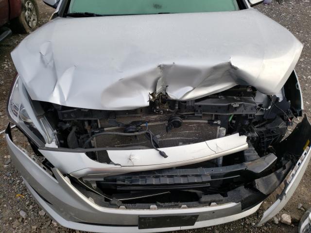 Photo 8 VIN: 5NPE24AF9HH531349 - HYUNDAI SONATA SE 