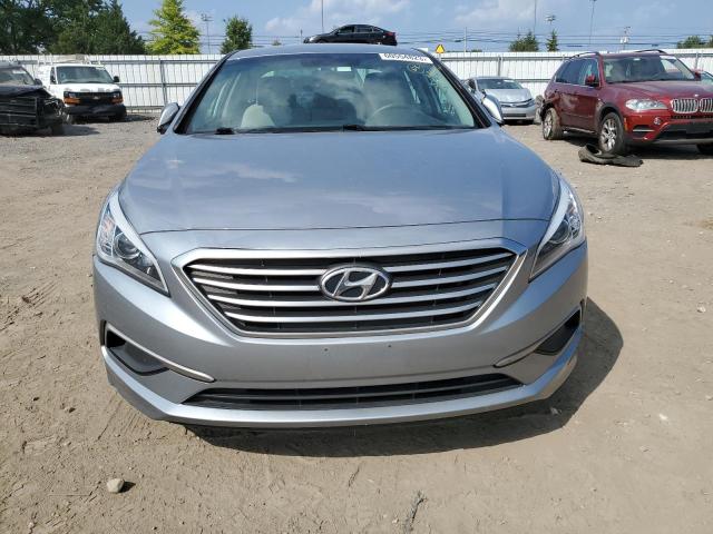 Photo 4 VIN: 5NPE24AF9HH549351 - HYUNDAI SONATA SE 