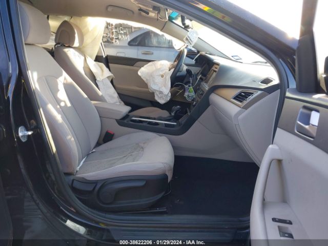 Photo 4 VIN: 5NPE24AF9HH550015 - HYUNDAI SONATA 