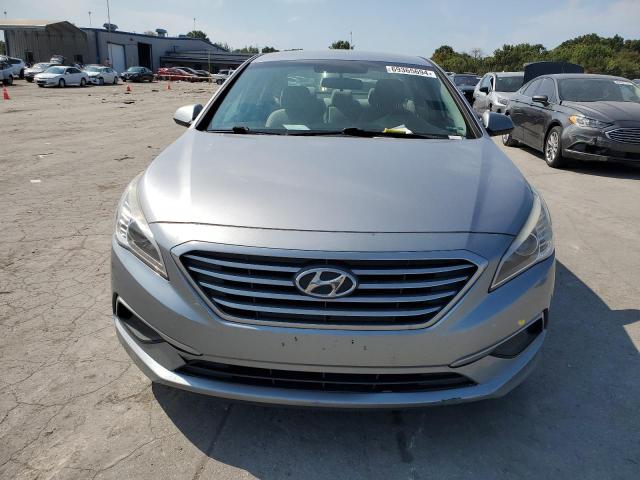 Photo 4 VIN: 5NPE24AF9HH567848 - HYUNDAI SONATA SE 