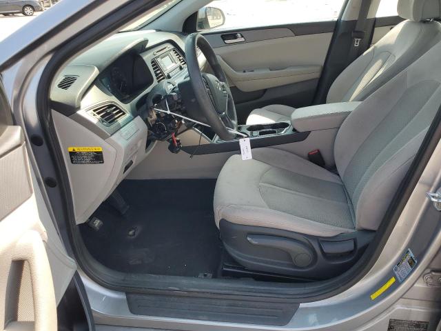 Photo 6 VIN: 5NPE24AF9HH567848 - HYUNDAI SONATA SE 