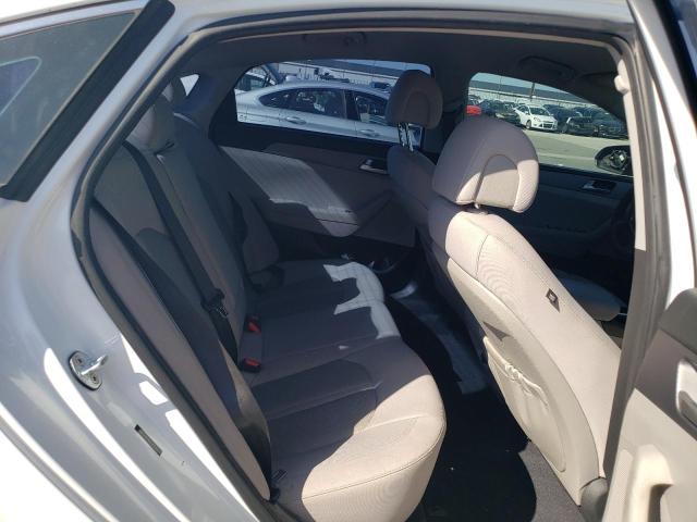 Photo 9 VIN: 5NPE24AF9HH568546 - HYUNDAI SONATA SE 