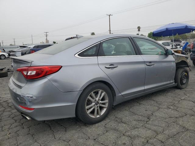 Photo 2 VIN: 5NPE24AF9HH572466 - HYUNDAI SONATA SE 