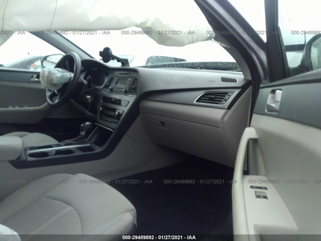 Photo 4 VIN: 5NPE24AF9HH575139 - HYUNDAI SONATA 