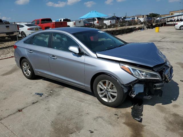 Photo 3 VIN: 5NPE24AF9HH575402 - HYUNDAI SONATA SE 