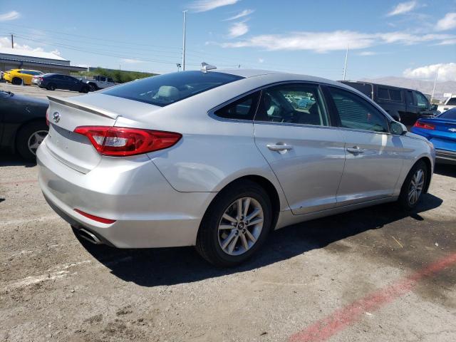 Photo 2 VIN: 5NPE24AF9HH578848 - HYUNDAI SONATA SE 