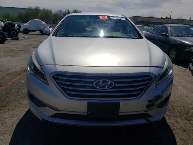 Photo 4 VIN: 5NPE24AF9HH578848 - HYUNDAI SONATA SE 