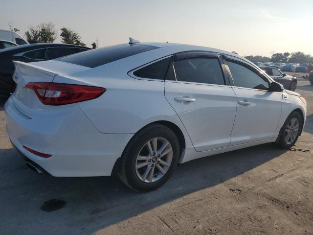 Photo 2 VIN: 5NPE24AF9HH594063 - HYUNDAI SONATA SE 