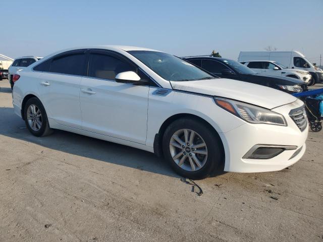 Photo 3 VIN: 5NPE24AF9HH594063 - HYUNDAI SONATA SE 