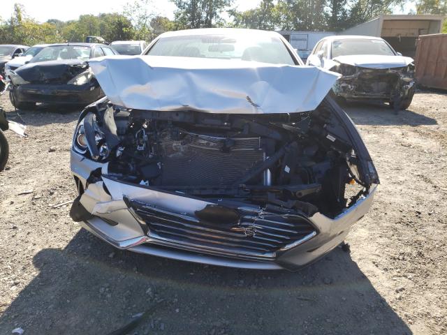 Photo 8 VIN: 5NPE24AF9JH598748 - HYUNDAI SONATA SE 