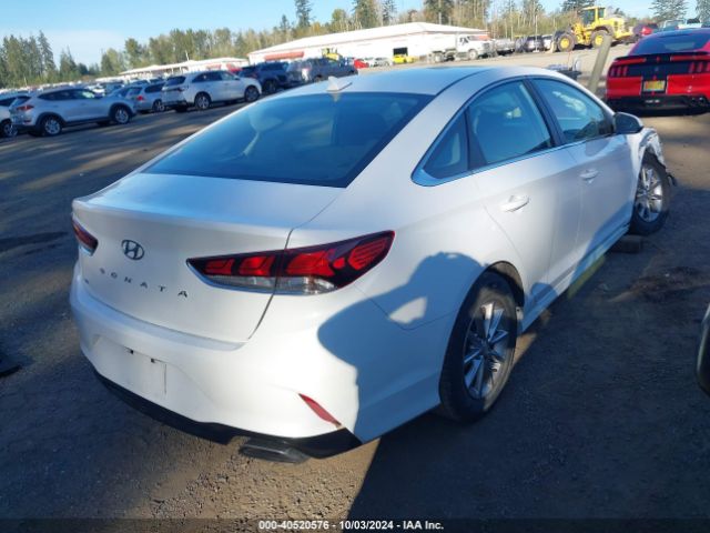 Photo 3 VIN: 5NPE24AF9JH609814 - HYUNDAI SONATA 