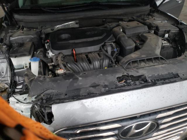 Photo 10 VIN: 5NPE24AF9JH626046 - HYUNDAI SONATA SE 