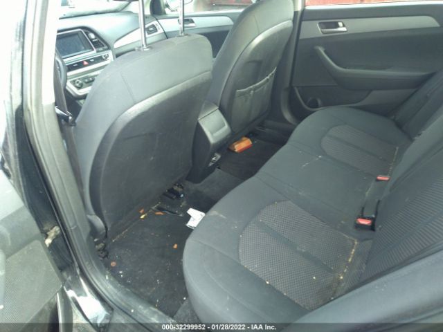 Photo 7 VIN: 5NPE24AF9JH647754 - HYUNDAI SONATA 