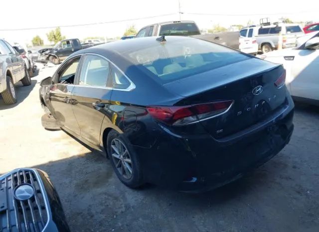 Photo 2 VIN: 5NPE24AF9JH662092 - HYUNDAI SONATA 