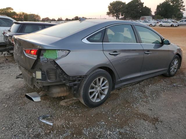 Photo 2 VIN: 5NPE24AF9JH670337 - HYUNDAI SONATA SE 