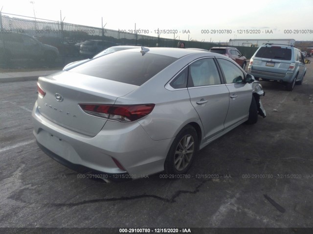 Photo 3 VIN: 5NPE24AF9JH672914 - HYUNDAI SONATA 