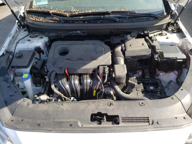 Photo 6 VIN: 5NPE24AF9JH700405 - HYUNDAI SONATA SE 