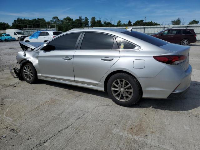 Photo 1 VIN: 5NPE24AF9JH705541 - HYUNDAI SONATA SE 