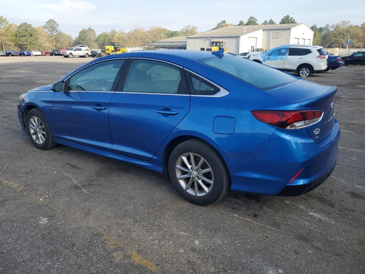 Photo 1 VIN: 5NPE24AF9JH715843 - HYUNDAI SONATA 