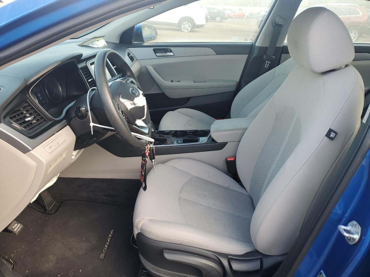 Photo 6 VIN: 5NPE24AF9JH715843 - HYUNDAI SONATA 