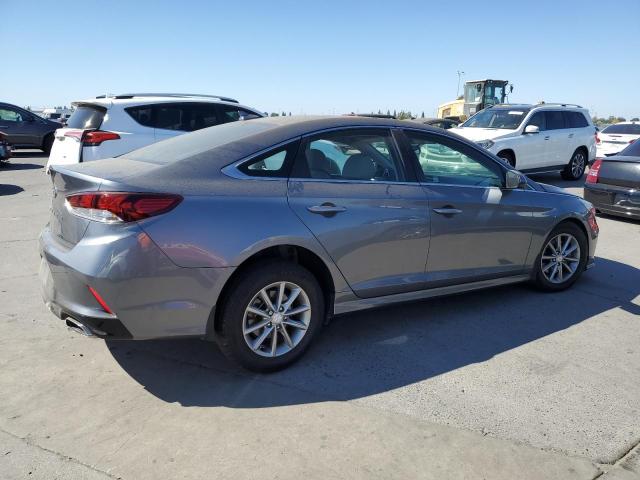 Photo 2 VIN: 5NPE24AF9KH737570 - HYUNDAI SONATA SE 