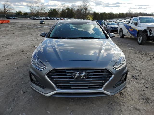 Photo 4 VIN: 5NPE24AF9KH740906 - HYUNDAI SONATA SE 